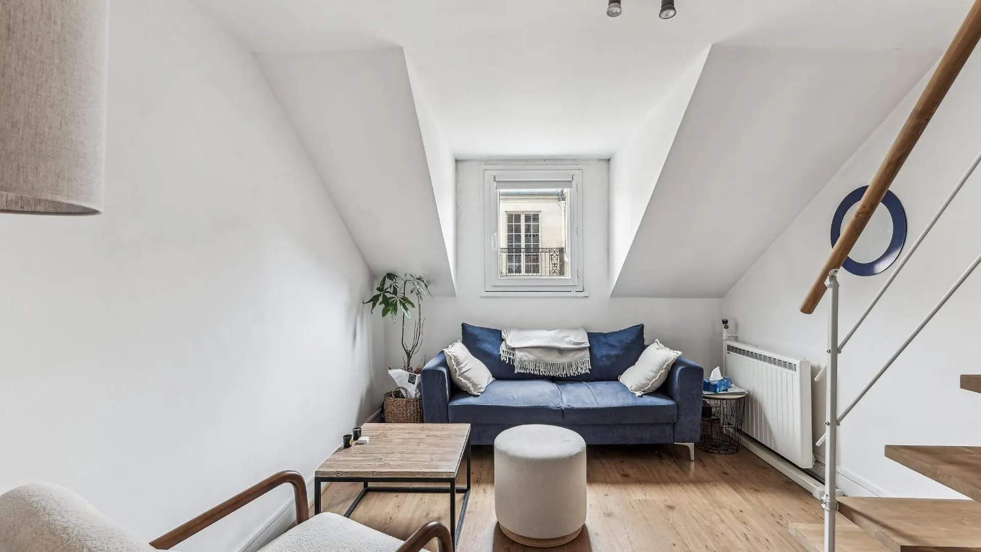 Magnifique Appart Duplex Metro 2pers Paris